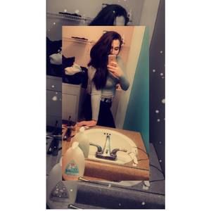 Meet your Posher, Jasmine